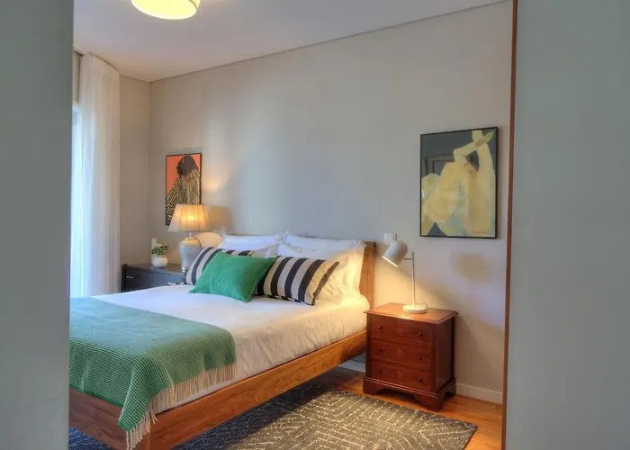 Mouzinho50 - Elegant * Povoa de Varzim